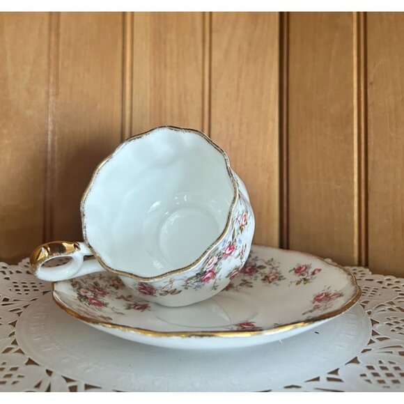 Vintage Elizabethan Rosamund Fine Bone China Footed Teacup Saucer Set Pink Rose - Picture 4 of 8